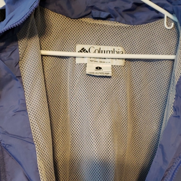 Columbia size large hooded jacket - Picture 2 of 2
